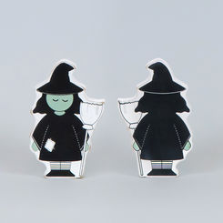 Click here to see Adams&Co 50467 50467 4x6x1 reversible wood cutout (WITCH) multicolor The Adams Family Collection