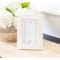 Click here to see Adams&Co 12062 12062 6x8x1 wood scallop photo frame (4x6) white  Scallop Collection