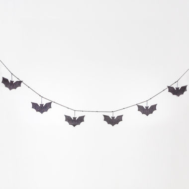 Click here to see Adams&Co 50222 50222 65x4x.25 felt swag (BATS) black The Adams Family Collection