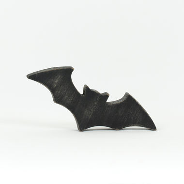 Click here to see Adams&Co 50403 50403 7x3x1 wood cutout (BAT) black The Adams Family Collection