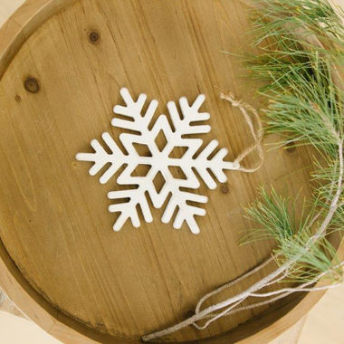 Click here to see Adams&Co 71142 71142 6x7x.25 wood cutout ornament (SNOWFLAKE) wh 