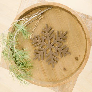 Click here to see Adams&Co 71114 71114 8x9x.25 wood cutout ornament (SNOWFLAKE) brown Winter Wishes Collection