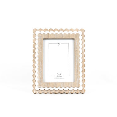 Click here to see Adams&Co 11844 11844 8x10x1 wd photo frm (SCALLOP) natural, white (5x7)  Scalloped Frames