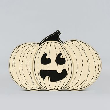 Click here to see Adams&Co 55291 55291 10x7x1.25 chunky wood shape (JACKOLANTERN) tan, black Bad To The Bone Collection