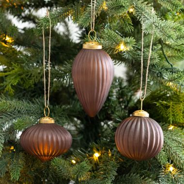 Click here to see Adams&Co 71323 71323 3x3x3 glass ornaments s/3, brown  Sundara Collection