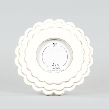 Click here to see Adams&Co 12066 12066 8x8x1 wood scallop photo frame (ROUND) white (4x4)  Scallop Collection