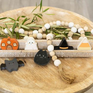 Click here to see Adams&Co 50523 50523 2x2x.25 wood shapes s/6 (HALLOWEEN) multicolor  Woodland Story Book